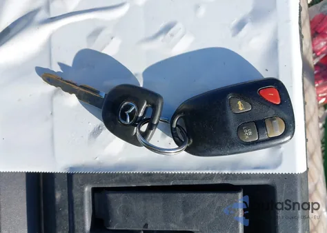 2005 Mazda Mazda6 S Sport из США, поврежденный, VIN 1YVHP80D455M73212